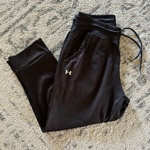 Women’s Under Armour capri joggers